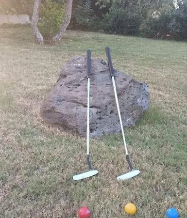 Stefania Exclusive Penthouse With Pool And Private Garden דירה