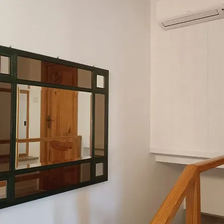 Stefania Exclusive Penthouse With Pool And Private Garden דירה *