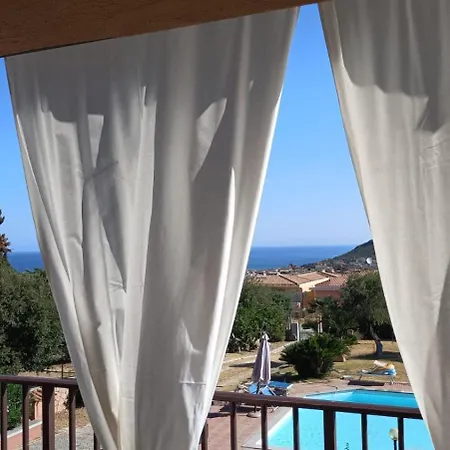 Stefania Exclusive Penthouse With Pool And Private Garden Apartamento