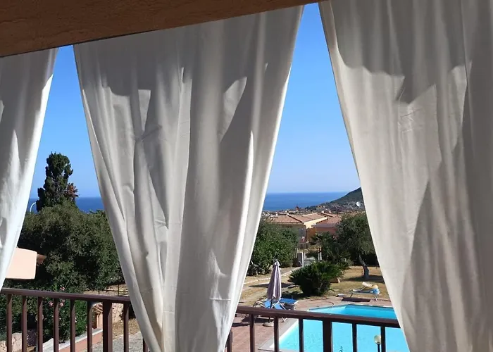Stefania Exclusive Penthouse With Pool And Private Garden Apartman